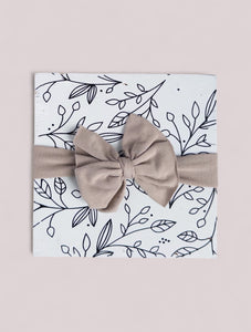 Nora Bow