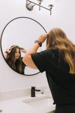 Load image into Gallery viewer, Knotted Hard Headband
