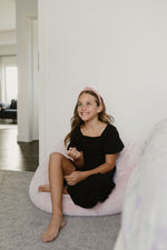 Load image into Gallery viewer, Knotted Hard Headband
