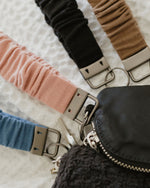 Load image into Gallery viewer, Scrunchie Wristlet
