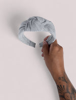 Load image into Gallery viewer, Knotted Hard Headband

